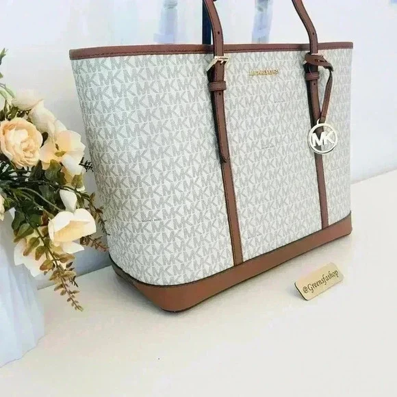 Michael Kors Purse & wallet Jet Set Travel Large Tote Shoulder Bag Vanilla - Picture 4 of 12